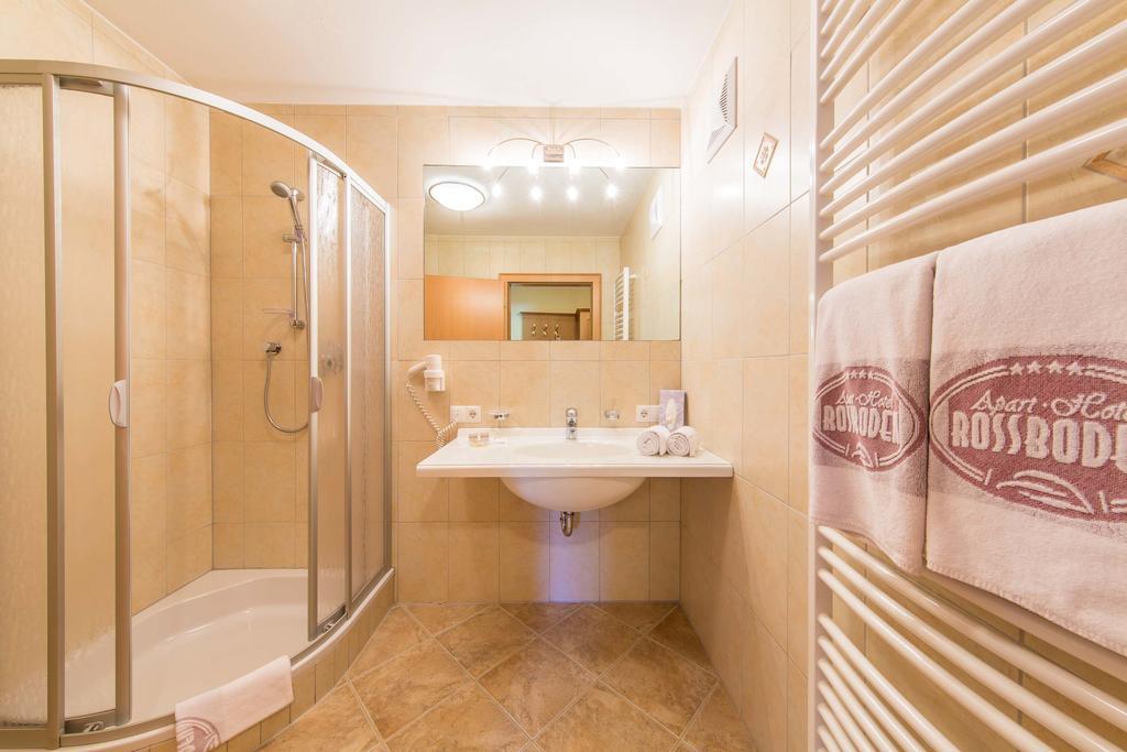 Residence Rossboden Mit Hallenbad Verano Zewnętrze zdjęcie