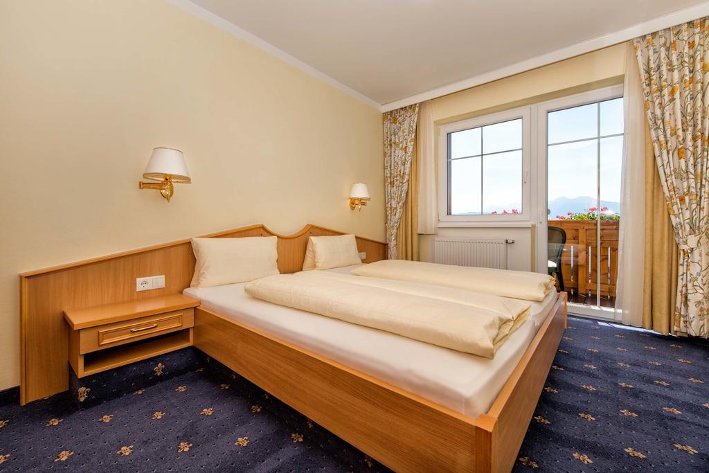 Residence Rossboden Mit Hallenbad Verano Zewnętrze zdjęcie